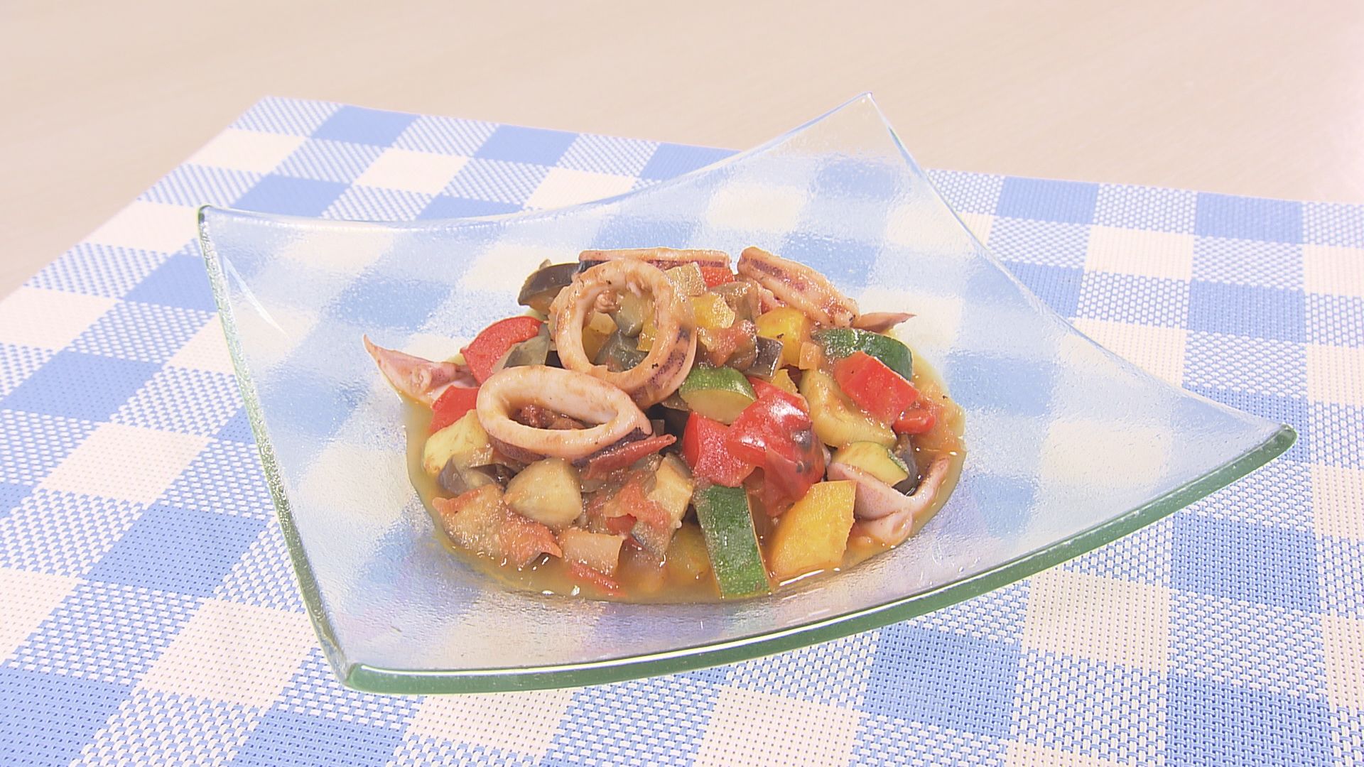 旬の野菜には旬の効果が!<br>夏野菜とイカのラタトゥイユ