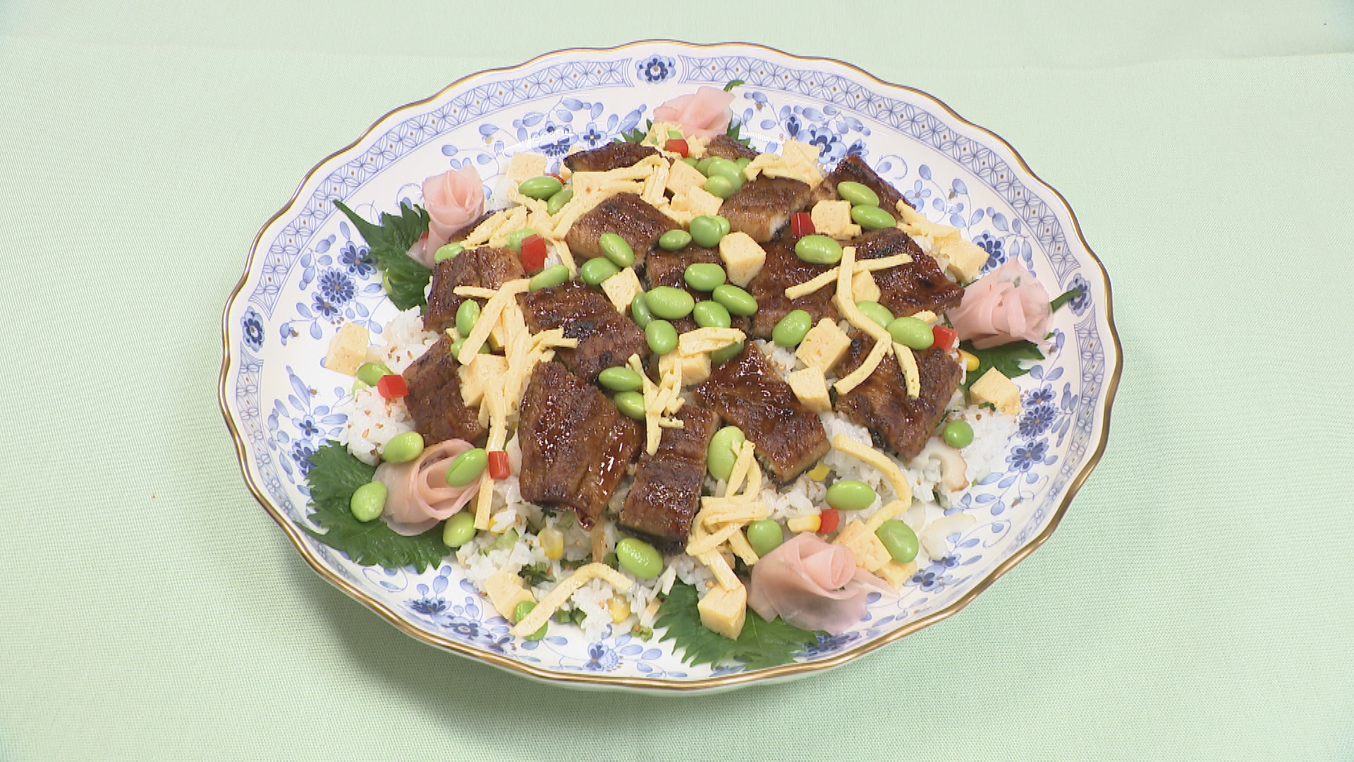 【レシピ】<br>彩り！ ふっくら！ うなぎご飯
